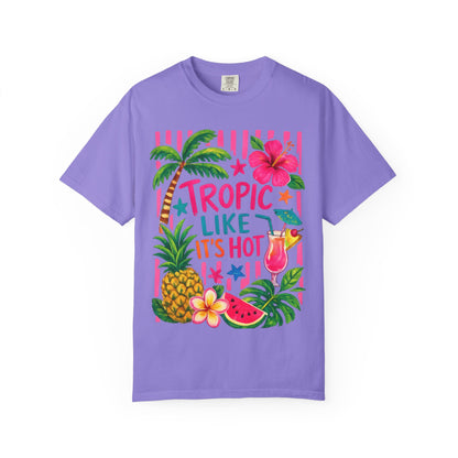 T-Shirt — Tropic Like It’s Hot Tropical Pineapple & Cocktail Summer Tee