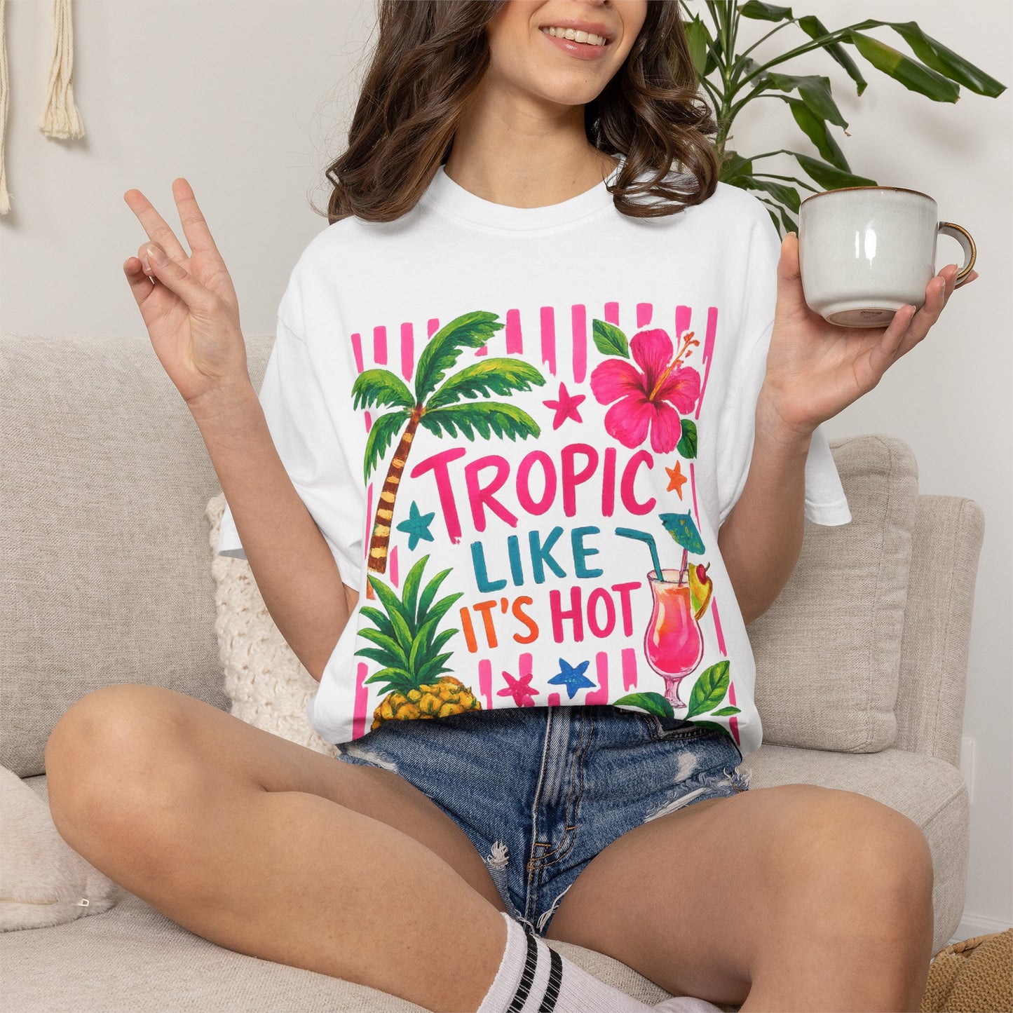 T-Shirt — Tropic Like It’s Hot Tropical Pineapple & Cocktail Summer Tee
