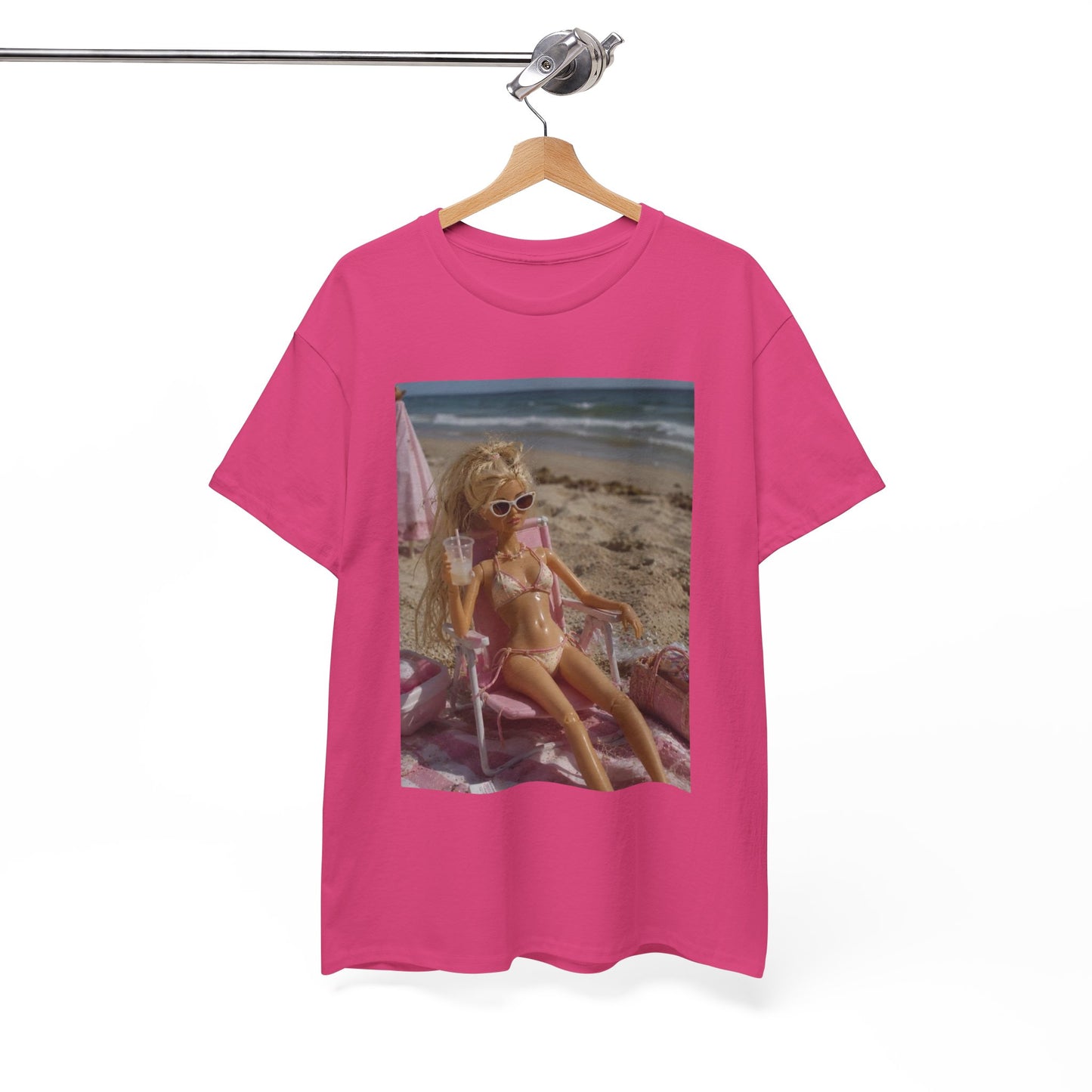 Vintage doll Beach Scene T-Shirt | Retro Doll Summer Print